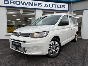 2022 Volkswagen Caddy Maxi Life 7 Seater - Image 3