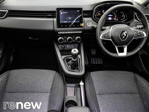 Renault Clio Equilibre TCe 90 My22.5 5DR - Image 3