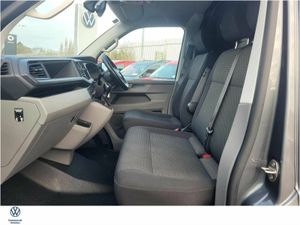 Volkswagen Transporter T6 32 PVL HL 2.0 TDI 204BHP - Image 4