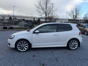 2011 Volkswagen Golf 1.6 TDI 105HP Bluemotion - Image 4