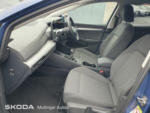 Volkswagen Golf GOLF LAUNCH EDITION 2.0 TDI 115HP - Image 4