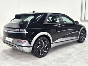 2024 Hyundai IONIQ 5 77 kWh Premium - Image 4
