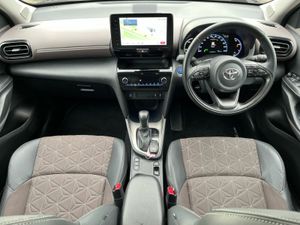 Toyota Yaris Cross Sol 1.5 Petrol Hybrid Automatic - Image 4