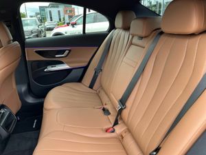 Mercedes-Benz E-Class E 300DE AMG Edition Plus - Image 4