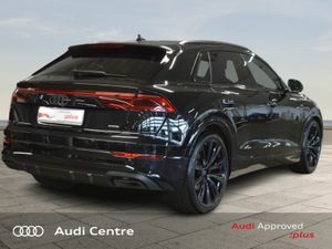 Audi Q8 60 TFSI-e S-line Quattro Comp. 490PS Panor - Image 4