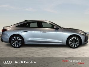 Audi A5 E-HYBRID Quattro 220KW SE Price new was € - Image 3