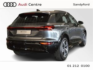 Audi Q6 e-tron QUATTRO LAUNCH EDITION Sunroof - Image 3