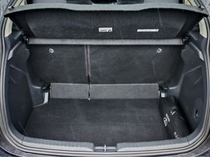 TOYOTA YARIS HYBRID LUNA AUTO 4DR - Image 4