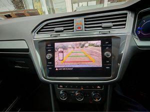VOLKSWAGEN TIGUAN HIGHLINE 2.0 TDI MANUAL 6SPEED F - Image 3