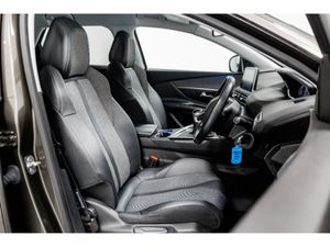 Peugeot 3008 Allure 1.5 Diesel 130HP - Image 3