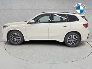 BMW iX1 eDrive20 M Sport - Image 4