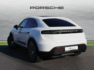 Porsche Macan Electric - Image 3