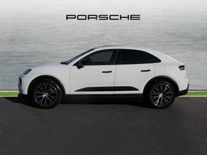 Porsche Macan Electric - Image 4