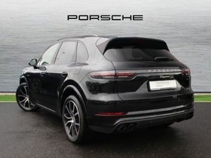 Porsche Cayenne E-Hybrid - Image 2