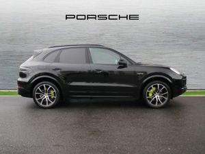 Porsche Cayenne E-Hybrid - Image 4