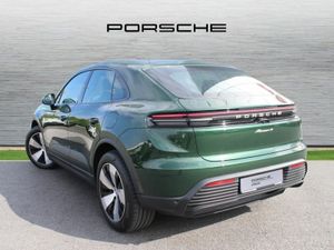 Porsche Macan 4 Electric - Image 3