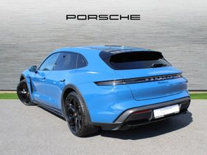 Porsche Taycan 4 Cross Turismo - Image 3