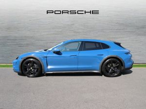 Porsche Taycan 4 Cross Turismo - Image 4