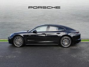 Porsche Panamera 4 E-Hybrid - Image 4