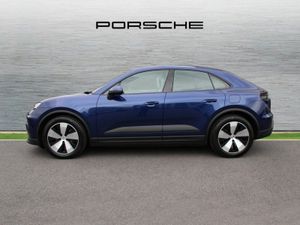Porsche Macan 4 Electric - Image 4