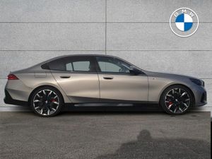 BMW 5-Series 530e M Sport - Image 3