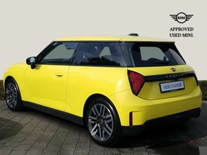 Mini Cooper - Image 2