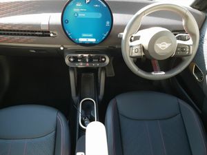 Mini Cooper E Sport Level 2 - Image 4