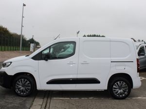 2024 Citroen Berlingo L1 Driver - Image 3