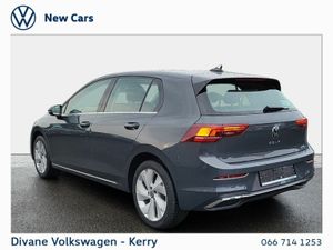 Volkswagen Golf AUTO STYLE 1.5 PETROL HYBRID MHEV - Image 4
