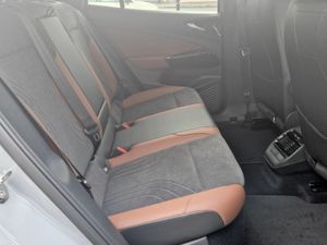 Volkswagen ID.5 PRO PLUS 551KM 77KWH 286BHP - Image 3