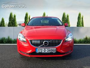 Volvo V40 D4 SE Auto - Image 4