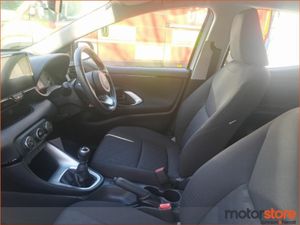 Toyota Yaris 1.5 Luna - Image 3