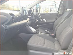 Toyota Yaris 1.5 Luna - Image 4
