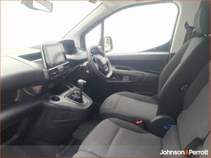 Peugeot Partner PARTNER PROFESSIONAL PLUS 1.5 - Image 4