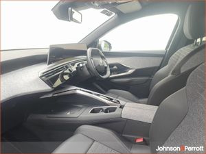 Peugeot 5008 1.2 Hybrid 136bhp Allure - Image 3