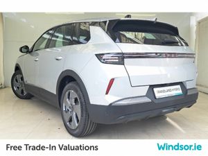 Opel Grandland Elegance PureTech 136 MHEV - Image 4