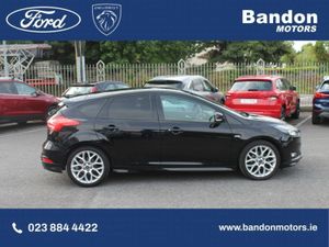 Ford Focus Focus St-Line  ST-Line Navigation  T Ec - Image 4