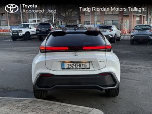 Toyota C-HR PHEV SPORT+*** DEMO SALE *** BIG SAVIN - Image 4