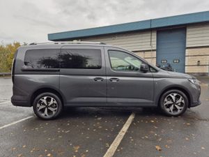 FORD CONNECT/2026/1.5 PETROL PLUG-IN HYBRID/WAV - Image 4