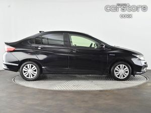 Honda Grace 1.5 Hybrid Auto - Image 2