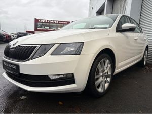 Skoda Octavia 1.6 DIESEL AMBITION - Image 3