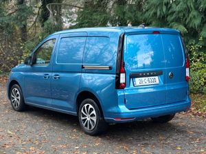 2021 VOLKSWAGEN CADDY 2.0 DIESEL MANUAL - Image 3