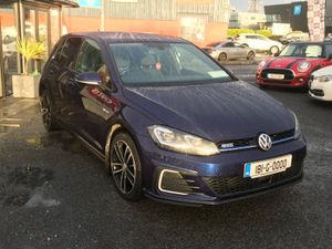 2018 VOLKSWAGEN GOLF GTE S-A DSG - Image 4