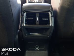 Skoda Karoq **STYLE MODEL**2.0 TDI--115BHP - Image 3