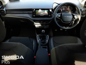 Skoda Fabia FABIA ESSENCE 1.0MPI 80HP - Image 2