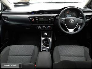 Toyota Corolla **TINY MILEAGE**1.33 PETROL**Dual V - Image 2