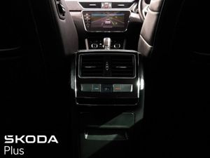 Skoda Superb **STYLE MODEL** ELECTRIC BOOT** 2.0TD - Image 4