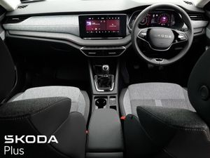 Skoda Octavia **PETROL COMBI**TOP SPEC - SELCTION - Image 2