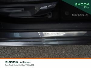 Skoda Octavia **OUTRAGEOUS SPEC**ALCANTARA LEATHER - Image 3