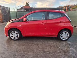 2015 Toyota Aygo 1.0 Petrol - Image 4